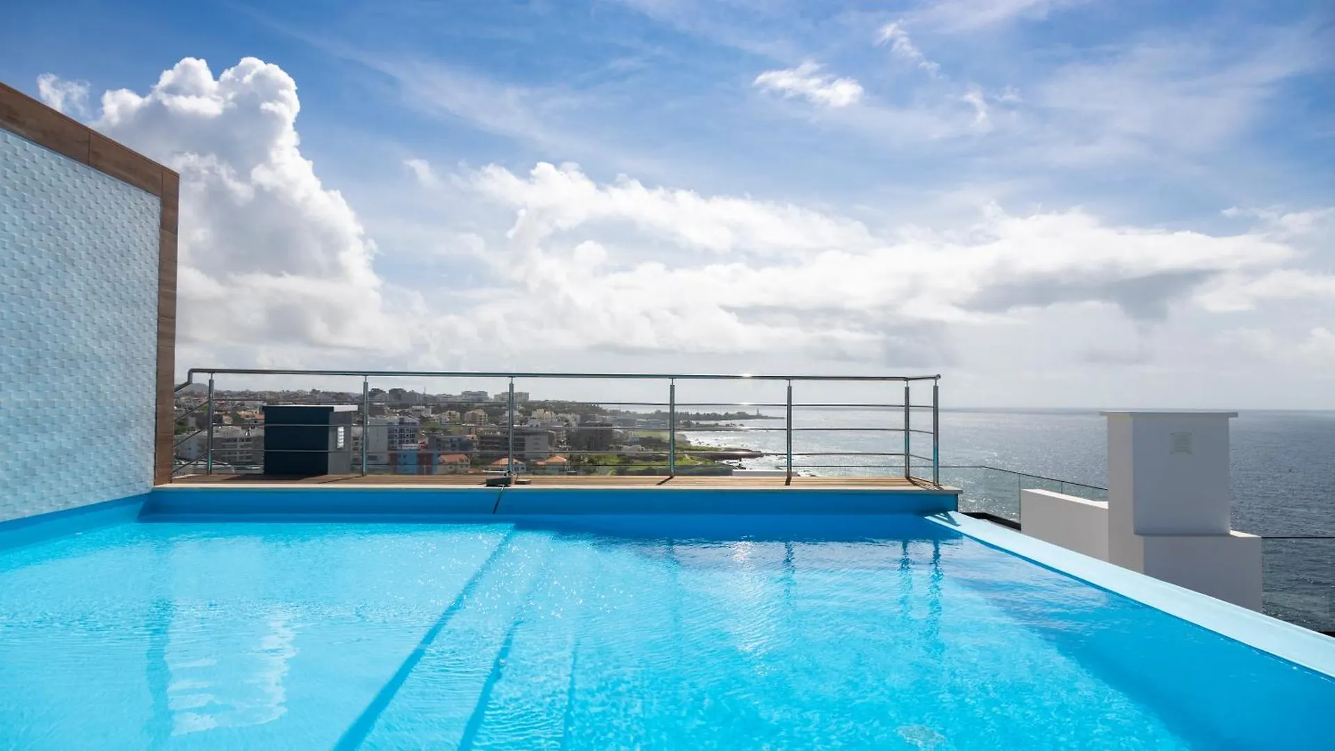 3 Bdr Aprt, Amazing Seaview, Rooftop Pool - Lcgr プライア アパート